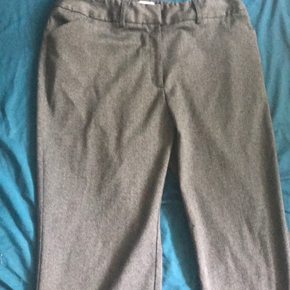 Grey pants - Picture 2 of 4